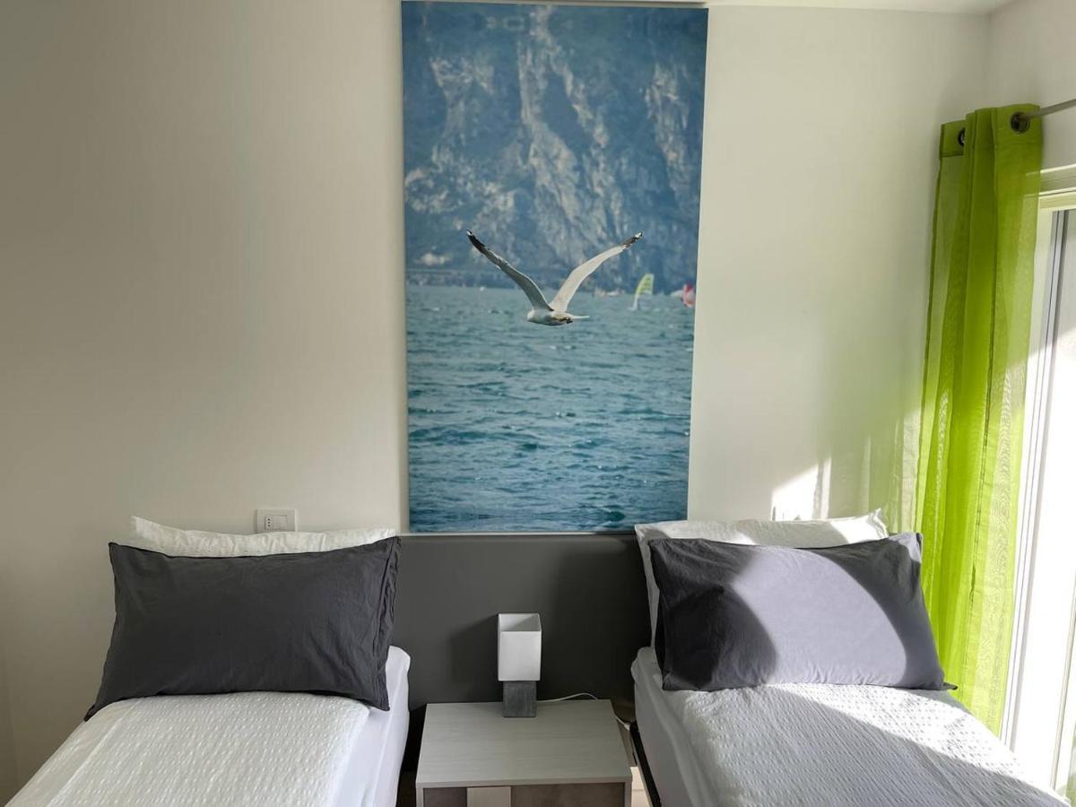 Appartement Le Terrazze Living à Riva del Garda Extérieur photo