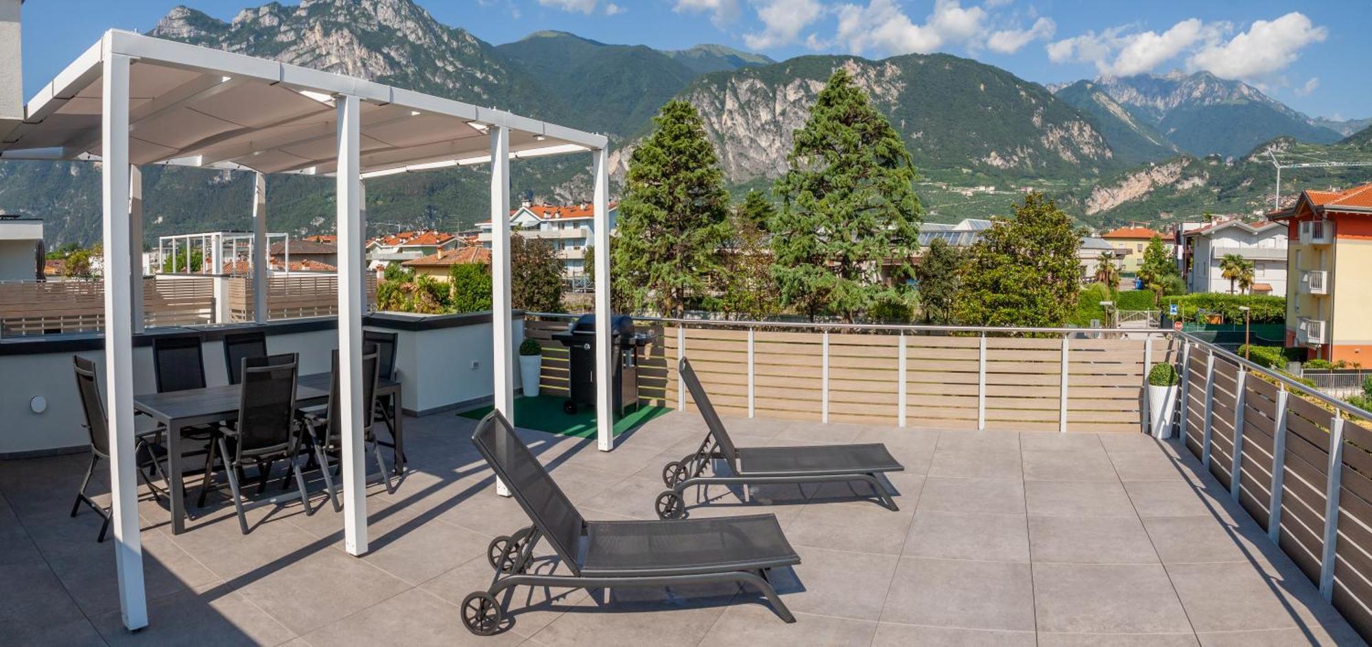 Appartement Le Terrazze Living à Riva del Garda Extérieur photo